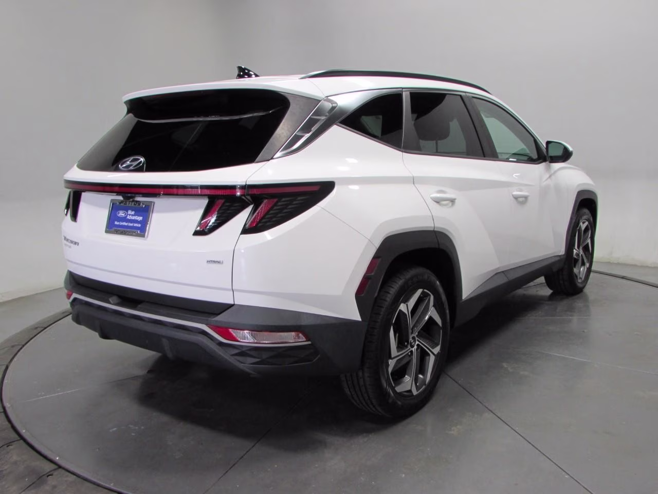 2023 Serenity White Pearl Hyundai Tucson SEL AWD SUV