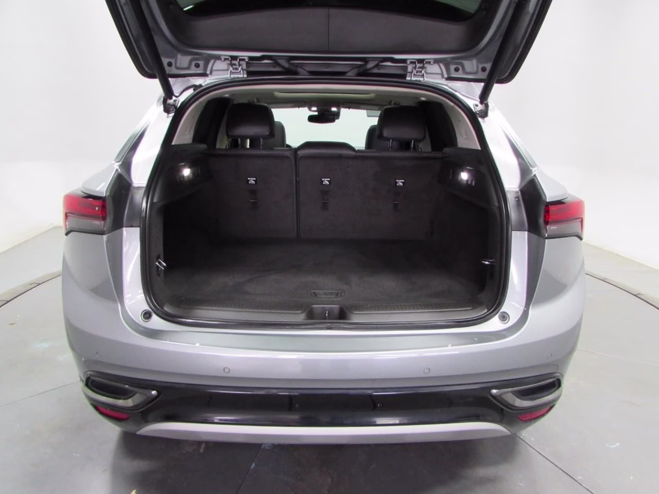 2023 Moonstone Gray Metallic Buick Envision Essence AWD SUV