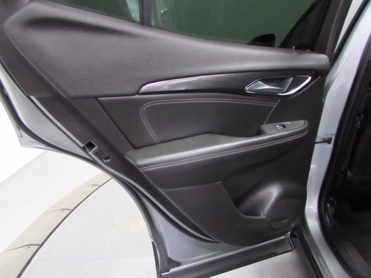 2023 Moonstone Gray Metallic Buick Envision Essence AWD SUV