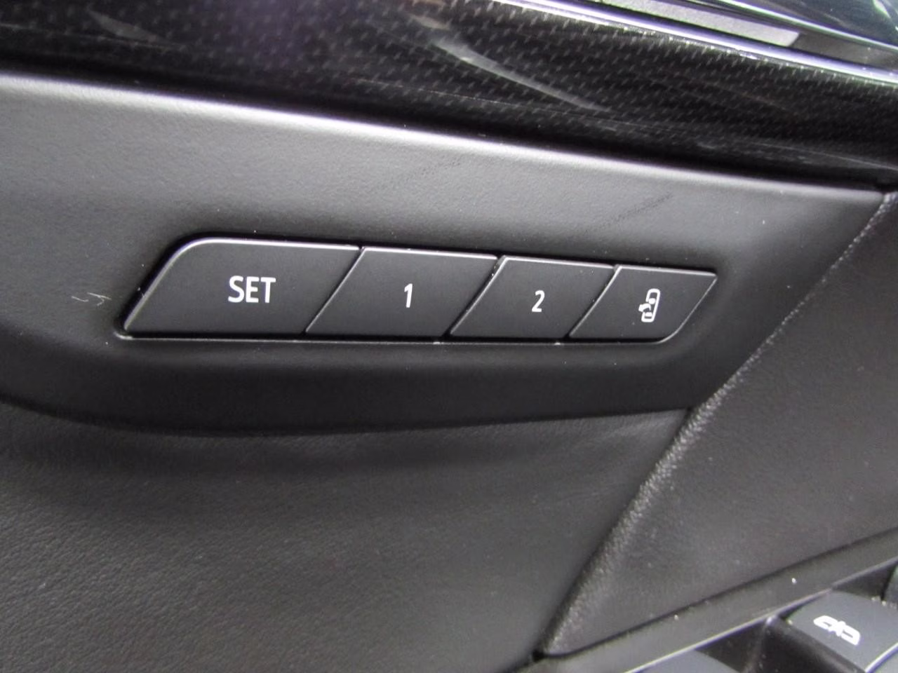 2023 Moonstone Gray Metallic Buick Envision Essence AWD SUV