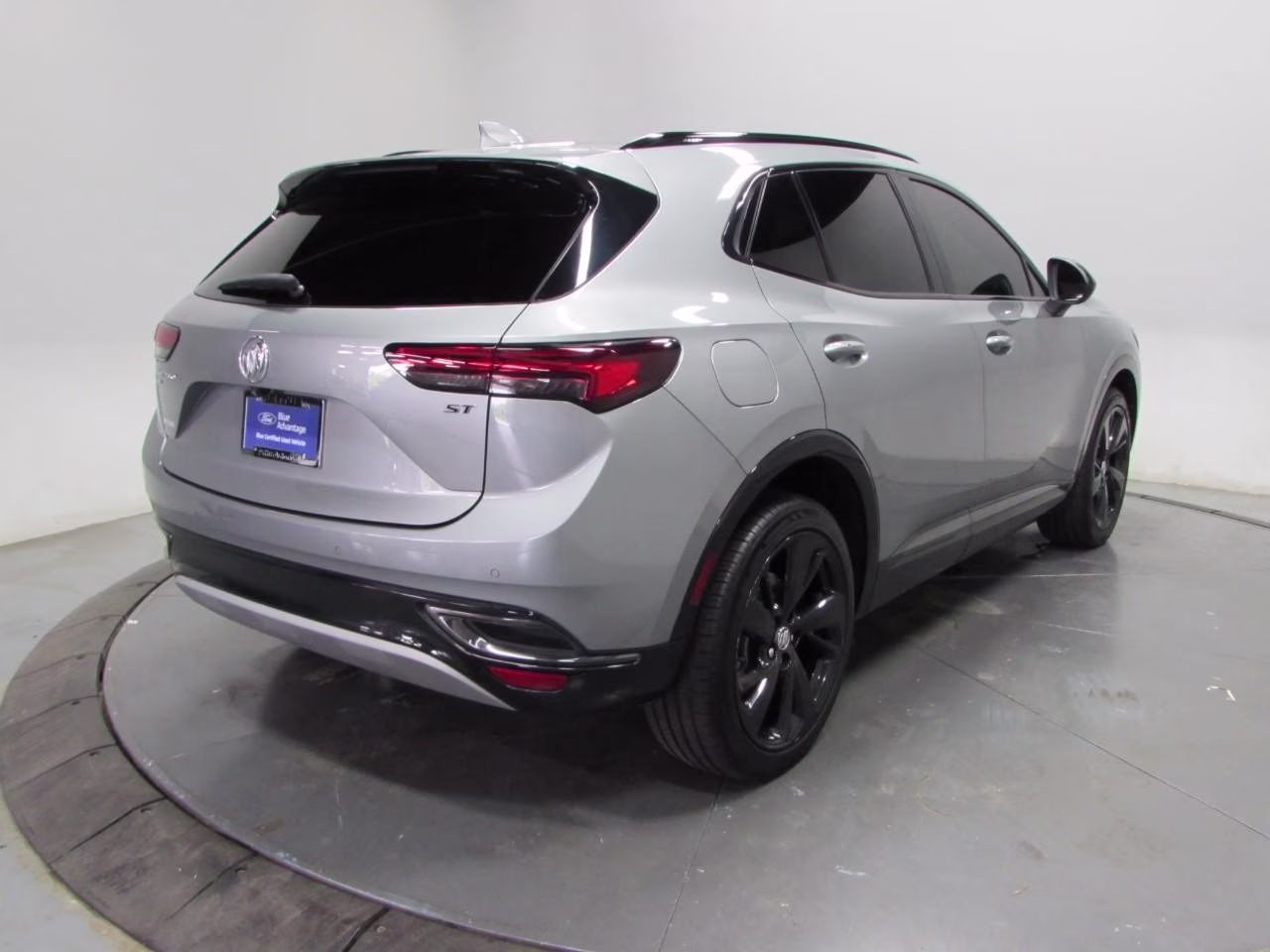 2023 Moonstone Gray Metallic Buick Envision Essence AWD SUV