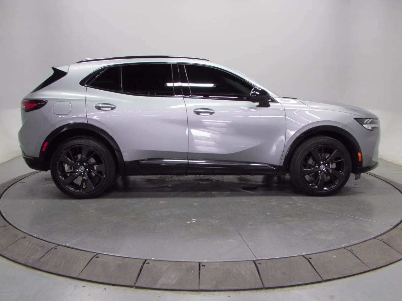 2023 Moonstone Gray Metallic Buick Envision Essence AWD SUV