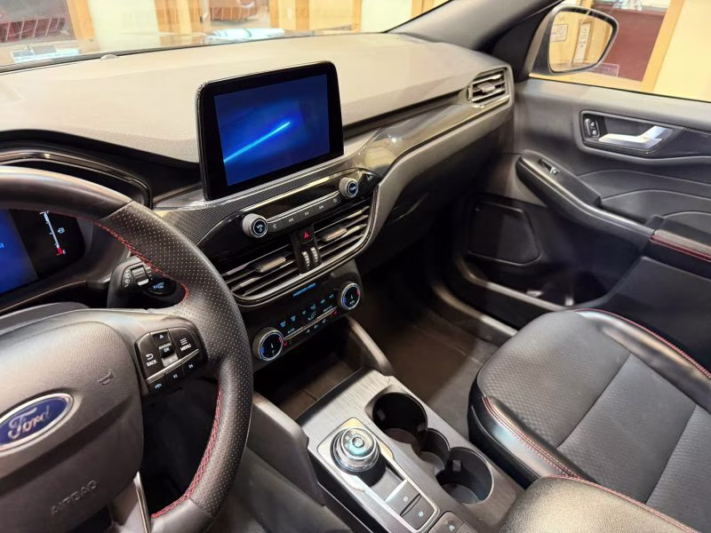 2024 Ford Escape ST-Line Sport Utility 4D AWD