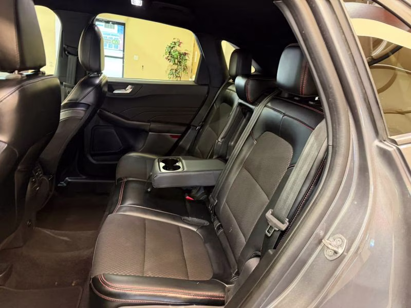 2024 Ford Escape ST-Line Sport Utility 4D AWD