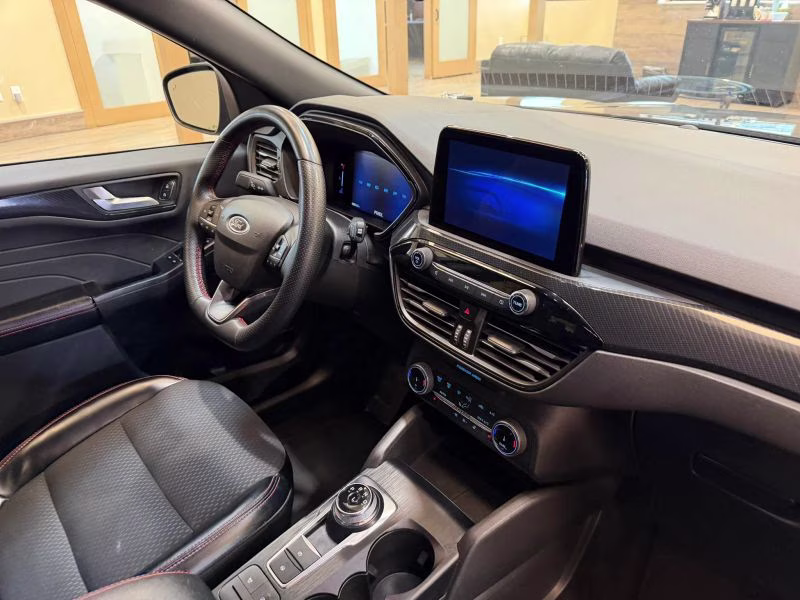 2024 Ford Escape ST-Line Sport Utility 4D AWD