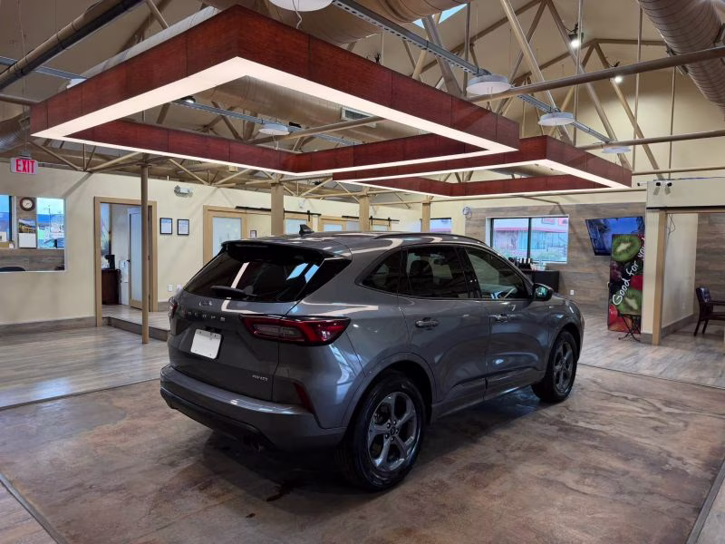 2024 Ford Escape ST-Line Sport Utility 4D AWD