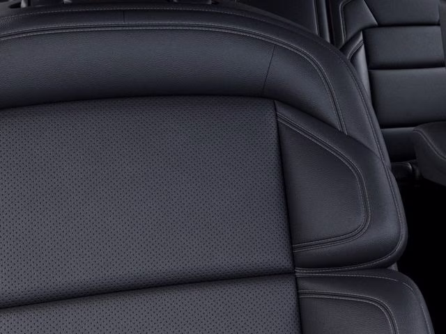 2027 Infinite Black Metallic Clearcoat Lincoln Navigator Reserve 4X4 SUV