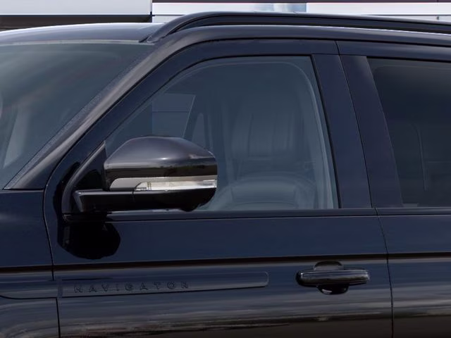 2027 Infinite Black Metallic Clearcoat Lincoln Navigator Reserve 4X4 SUV