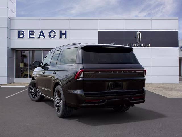2027 Infinite Black Metallic Clearcoat Lincoln Navigator Reserve 4X4 SUV