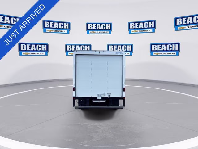 2026 Summit White Chevrolet Express Cutaway 4500 2WT RWD Long Wheelbase