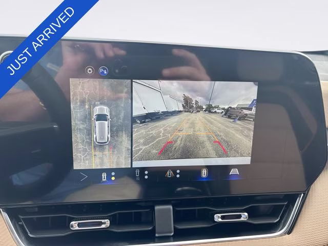 2026 Polar White Tricoat Chevrolet Equinox ACTIV FWD SUV