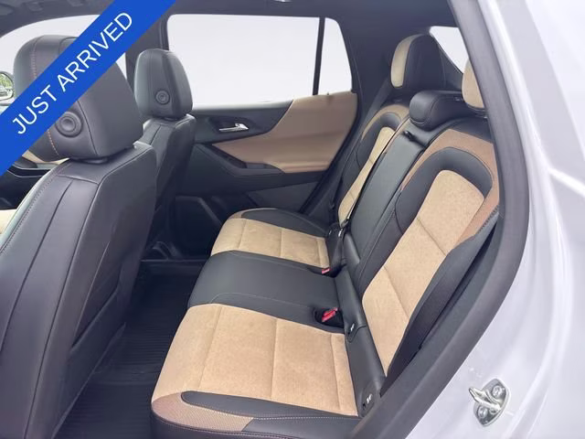 2026 Polar White Tricoat Chevrolet Equinox ACTIV FWD SUV