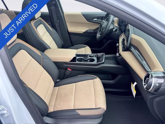 2026 Polar White Tricoat Chevrolet Equinox ACTIV FWD SUV