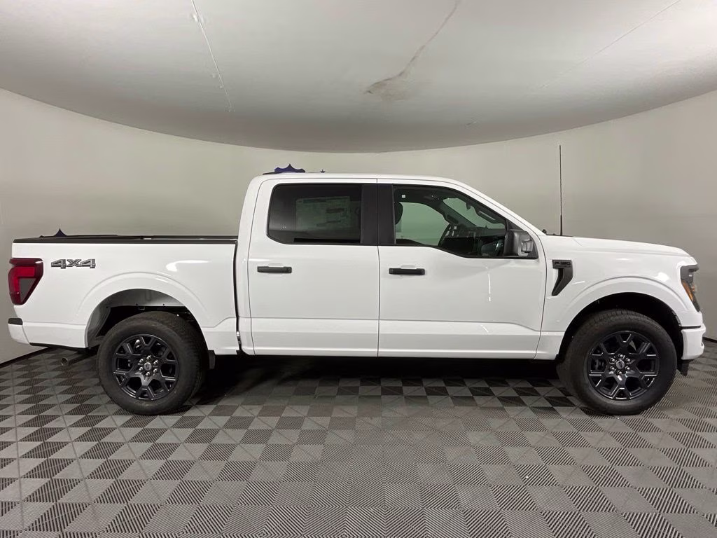 2026 Oxford White Ford F-150 STX 4X4 Truck