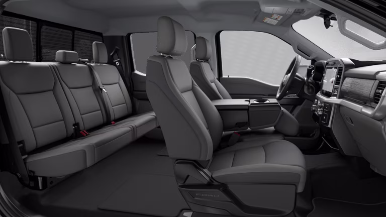 2026 Agate Black Metallic Ford F-150 XLT RWD Truck