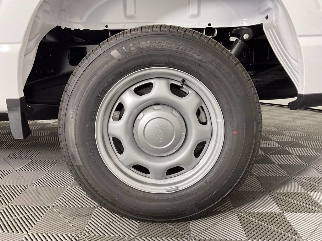 2026 Oxford White Ford F-150 XL RWD Truck