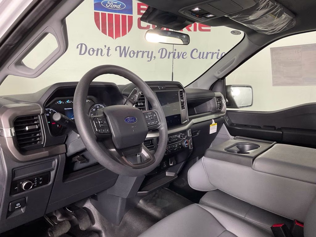 2026 Oxford White Ford F-150 XL RWD Truck