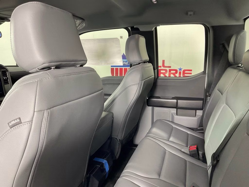 2026 Oxford White Ford F-150 XL RWD Truck