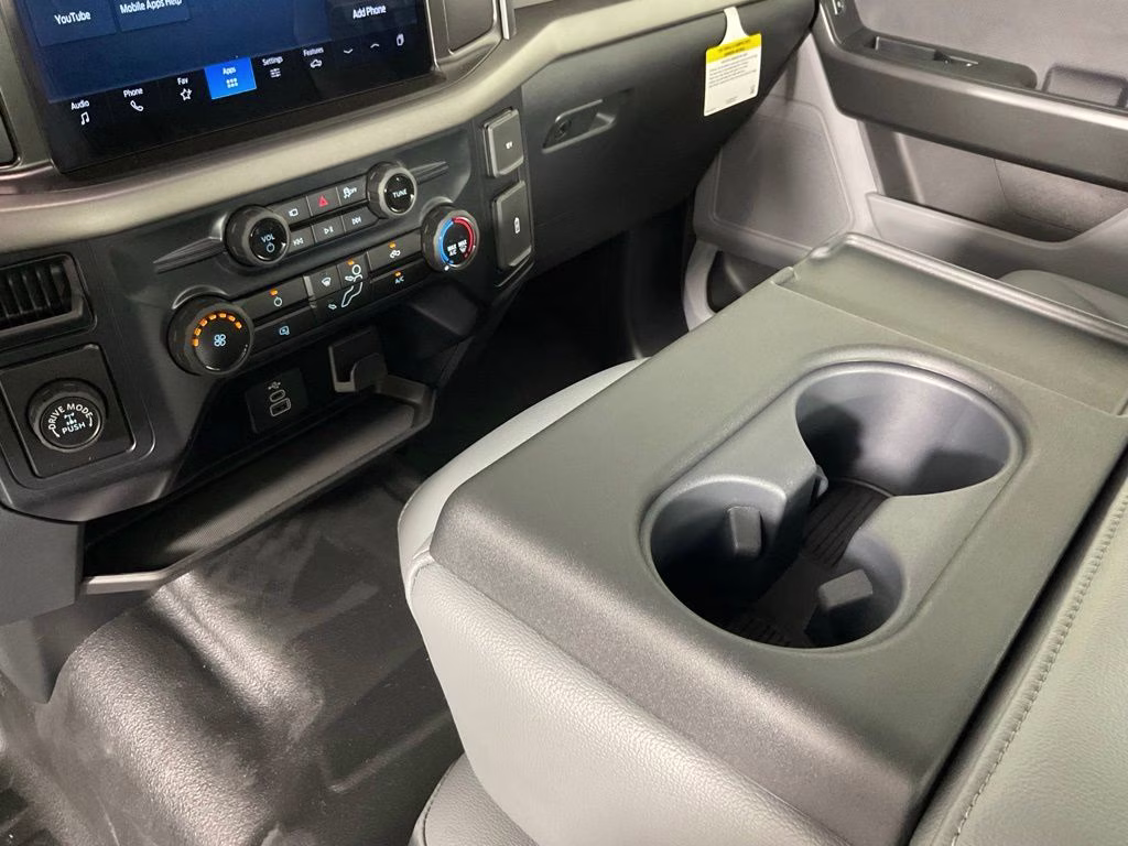 2026 Oxford White Ford F-150 XL RWD Truck