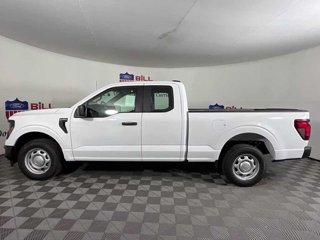 2026 Oxford White Ford F-150 XL RWD Truck