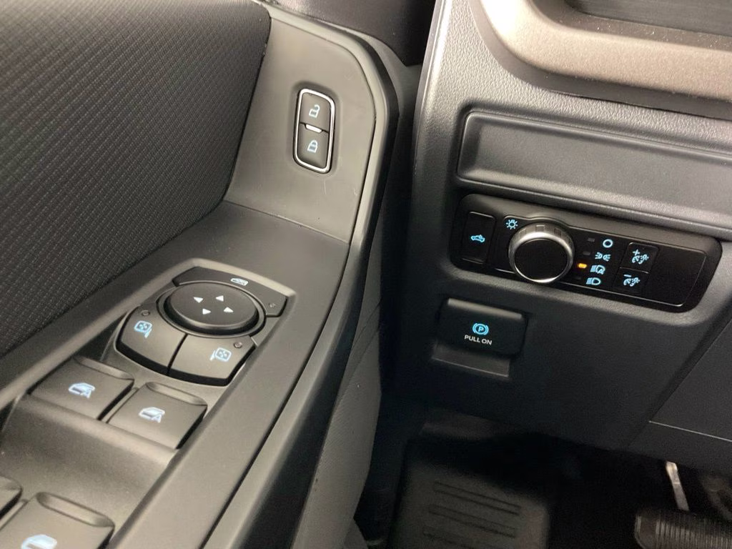 2026 Oxford White Ford F-150 XL RWD Truck