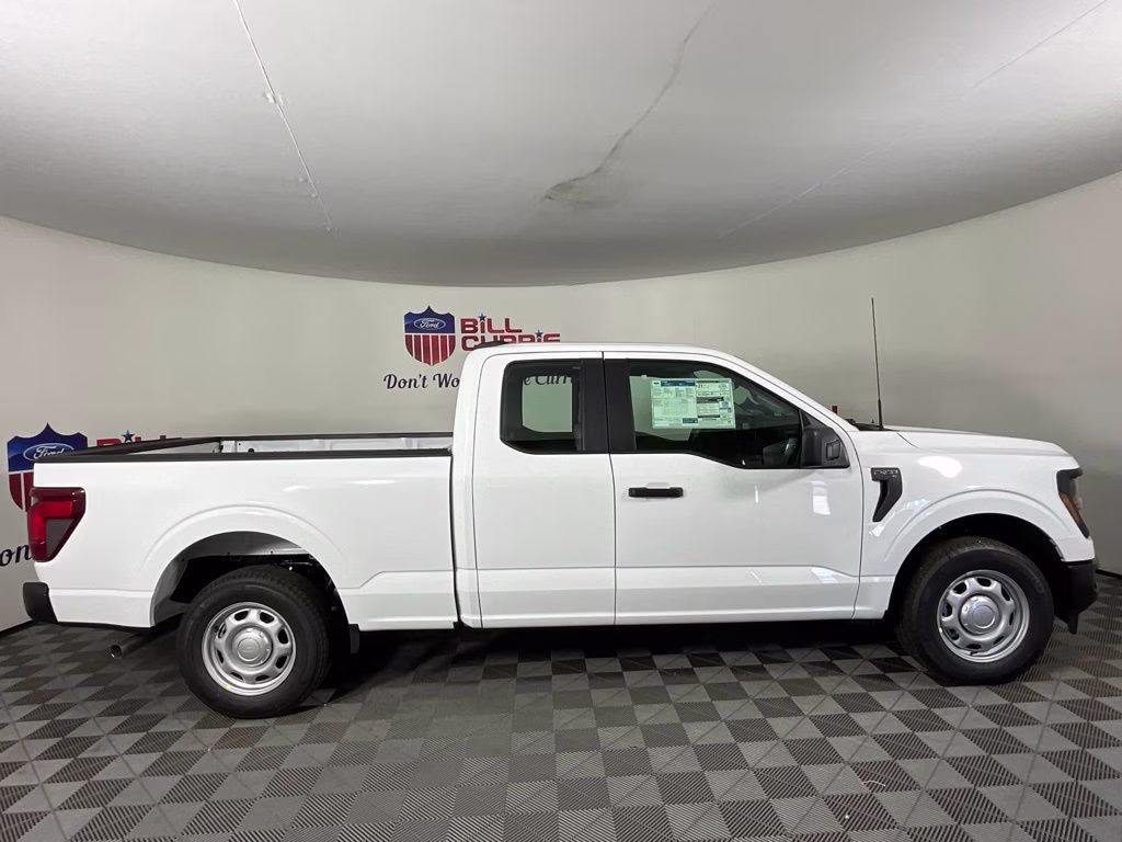 2026 Oxford White Ford F-150 XL RWD Truck