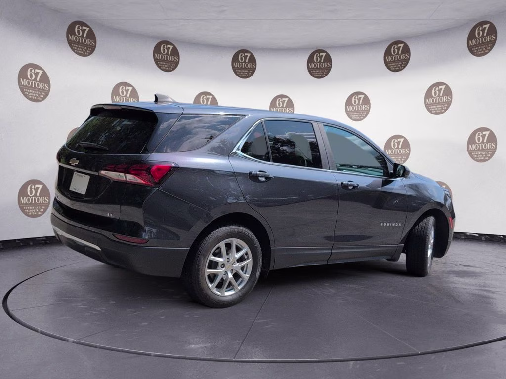 2022 Iron Gray Metallic Chevrolet Equinox LT FWD SUV