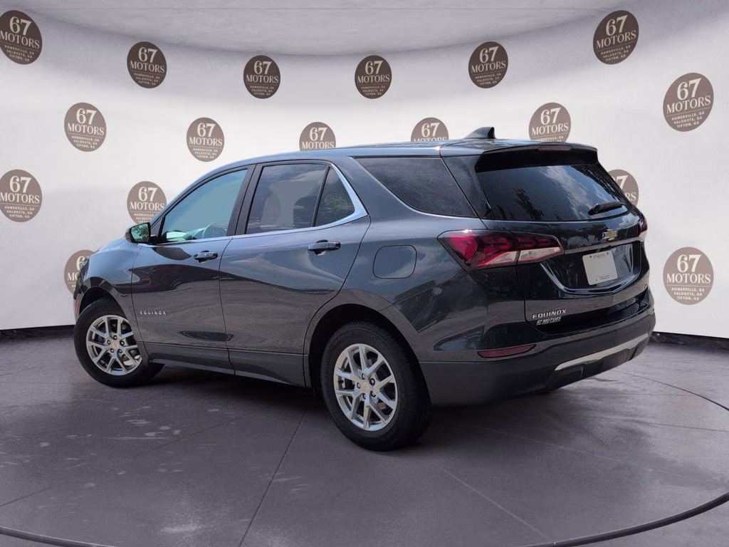 2022 Iron Gray Metallic Chevrolet Equinox LT FWD SUV