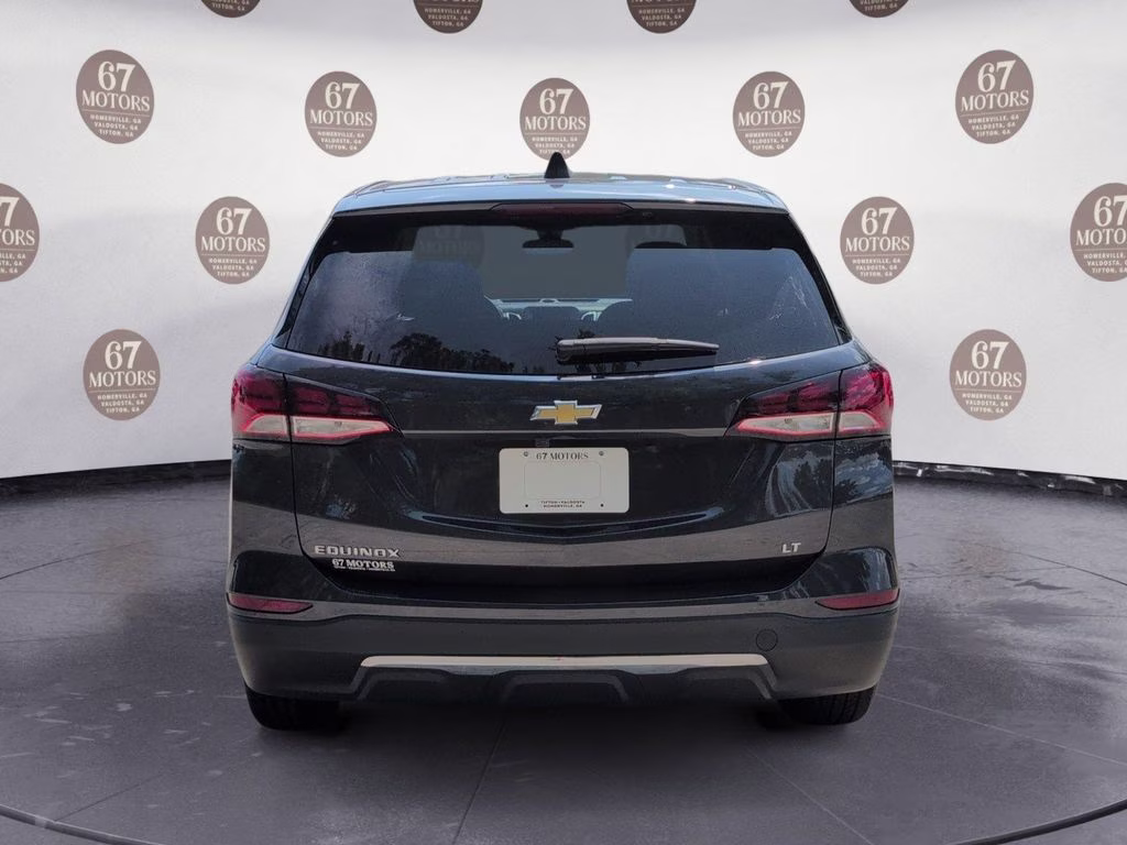 2022 Iron Gray Metallic Chevrolet Equinox LT FWD SUV