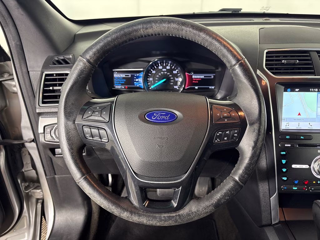 2017 Ingot Silver Metallic Ford Explorer Limited 4X4 SUV