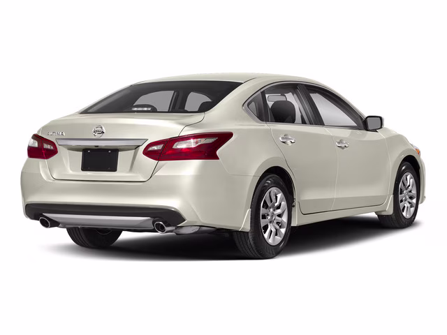 2018 Glacier White Nissan Altima 2.5 S FWD Sedan