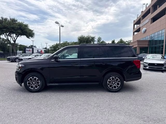 2024 Agate Black Metallic Ford Expedition XLT RWD SUV