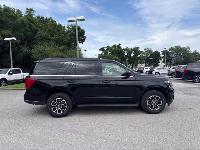 2024 Agate Black Metallic Ford Expedition XLT RWD SUV