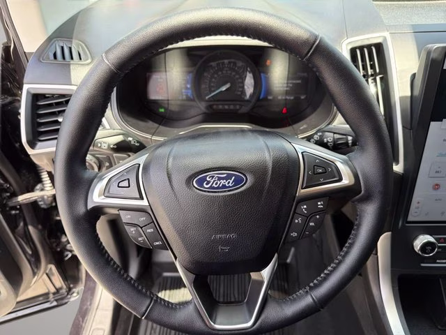 2023 Agate Black Metallic Ford Edge SEL AWD SUV