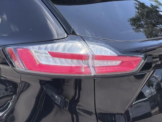 2023 Agate Black Metallic Ford Edge SEL AWD SUV