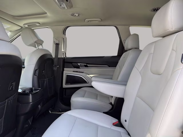 2024 Glacial White Pearl Kia Telluride S AWD SUV