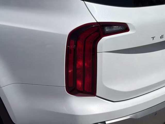 2024 Glacial White Pearl Kia Telluride S AWD SUV