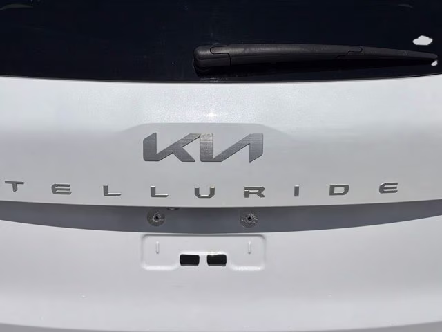 2024 Glacial White Pearl Kia Telluride S AWD SUV