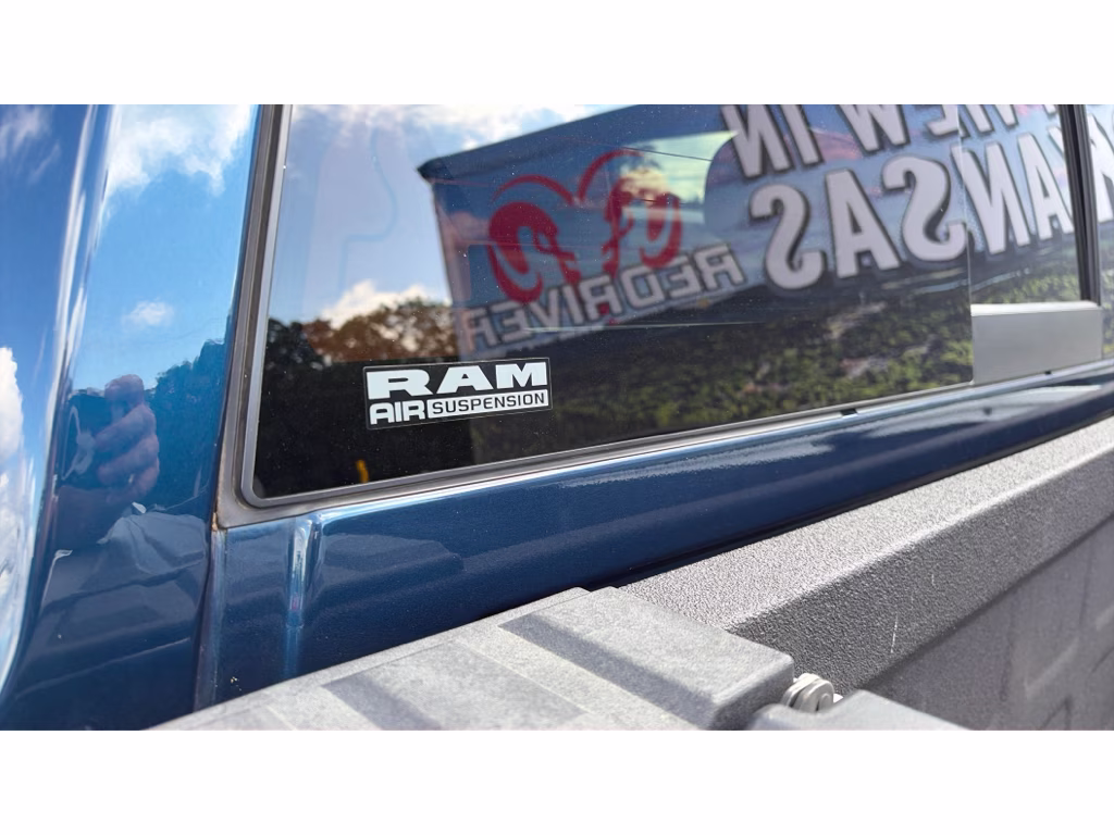 2020 Patriot Blue Pearlcoat Ram 2500 Longhorn 4X4 Truck