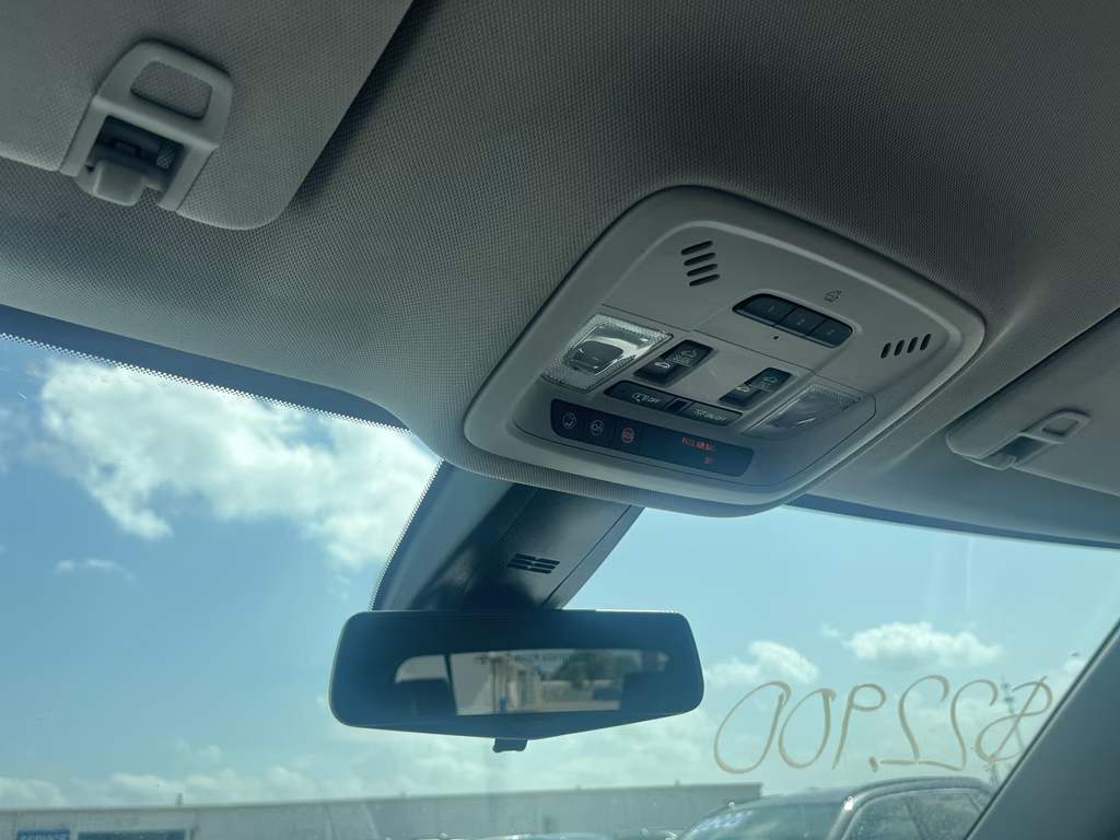 2020 Iridescent Pearl Tricoat Chevrolet Traverse High Country AWD SUV