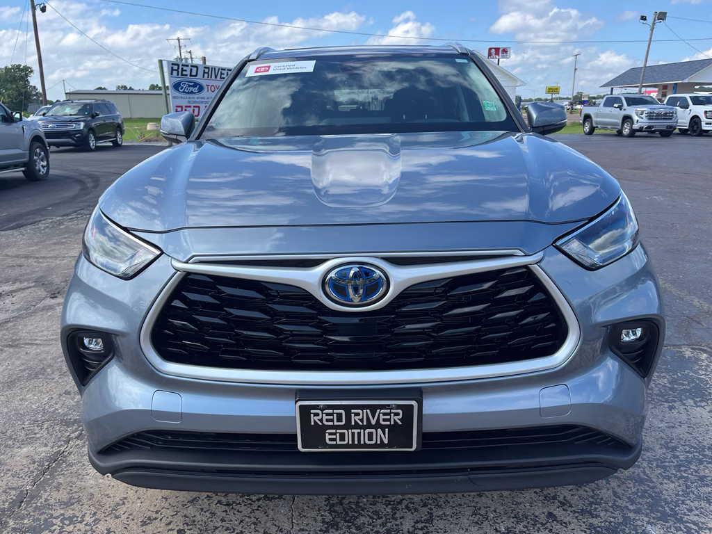 2024 Moon Dust Toyota Highlander Hybrid Hybrid XLE AWD SUV