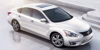 2015 Cayenne Red Pearl Nissan Altima 2.5 SV FWD Sedan
