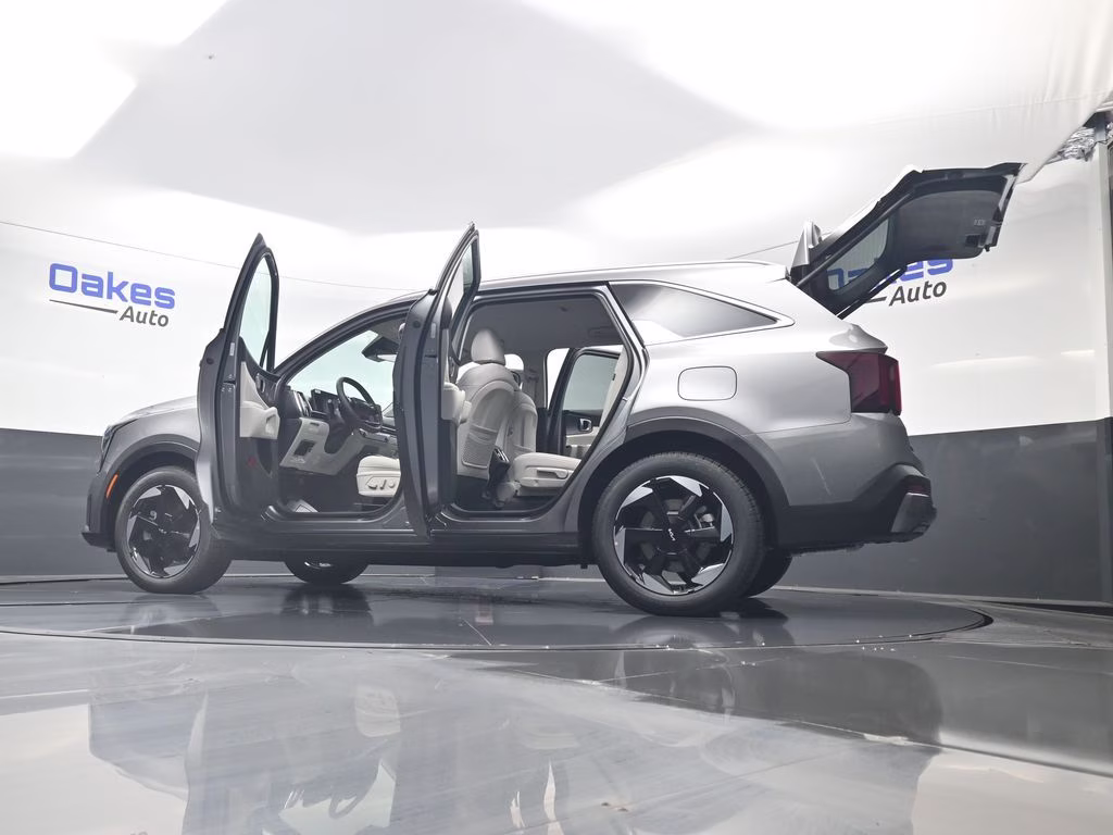2026 Steel Gray Kia Sorento Hybrid EX AWD SUV