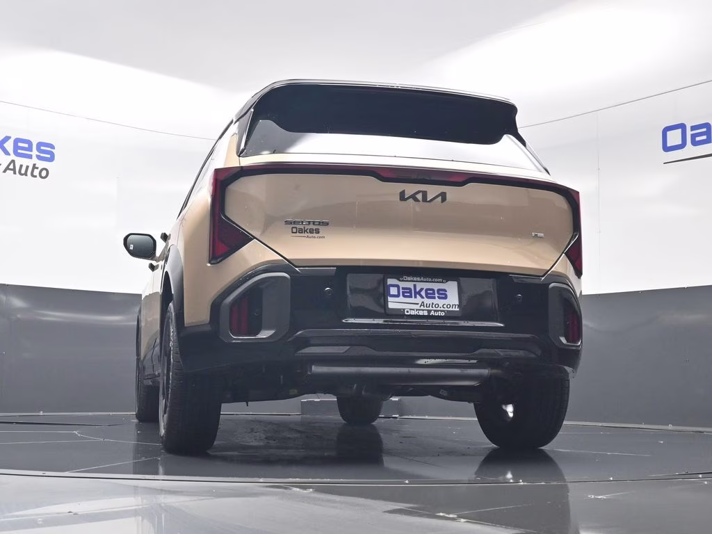 2027 Terrain Brown Kia Seltos X-Line S AWD SUV