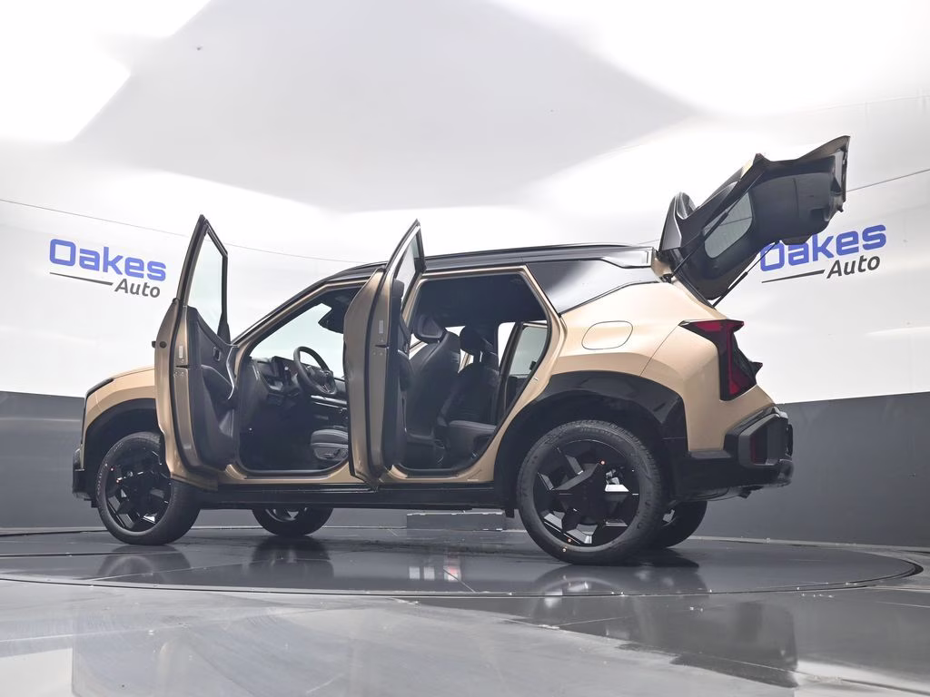 2027 Terrain Brown Kia Seltos X-Line S AWD SUV