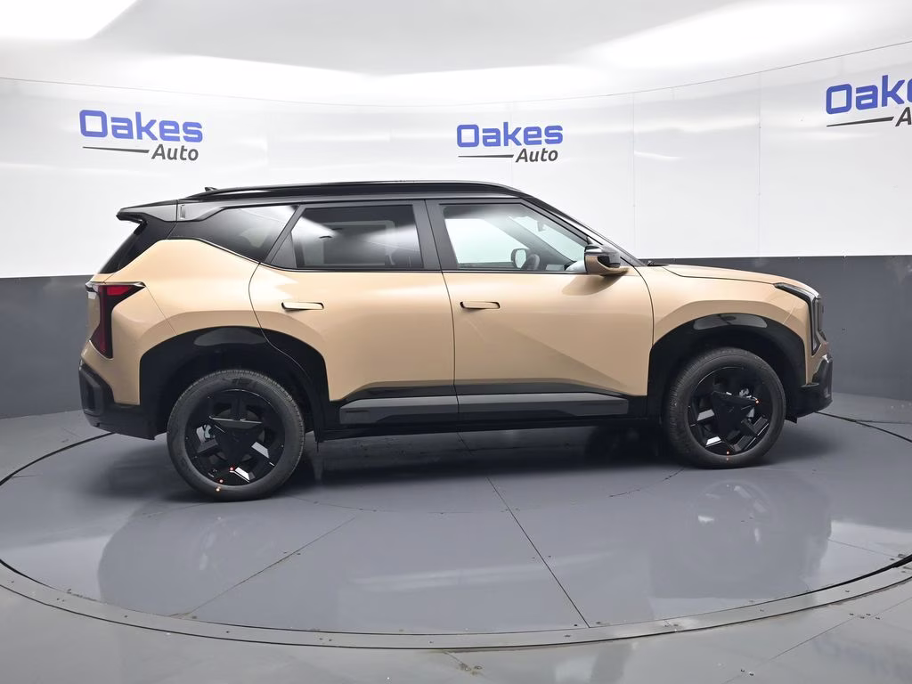 2027 Terrain Brown Kia Seltos X-Line S AWD SUV