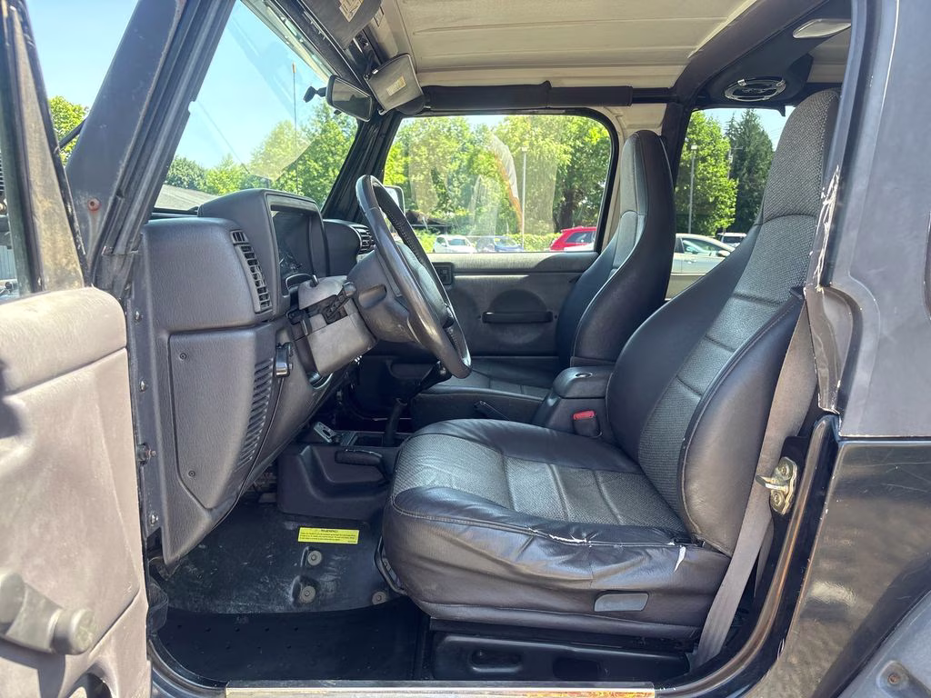 2000 Blue Jeep Wrangler Sport 4X4 SUV