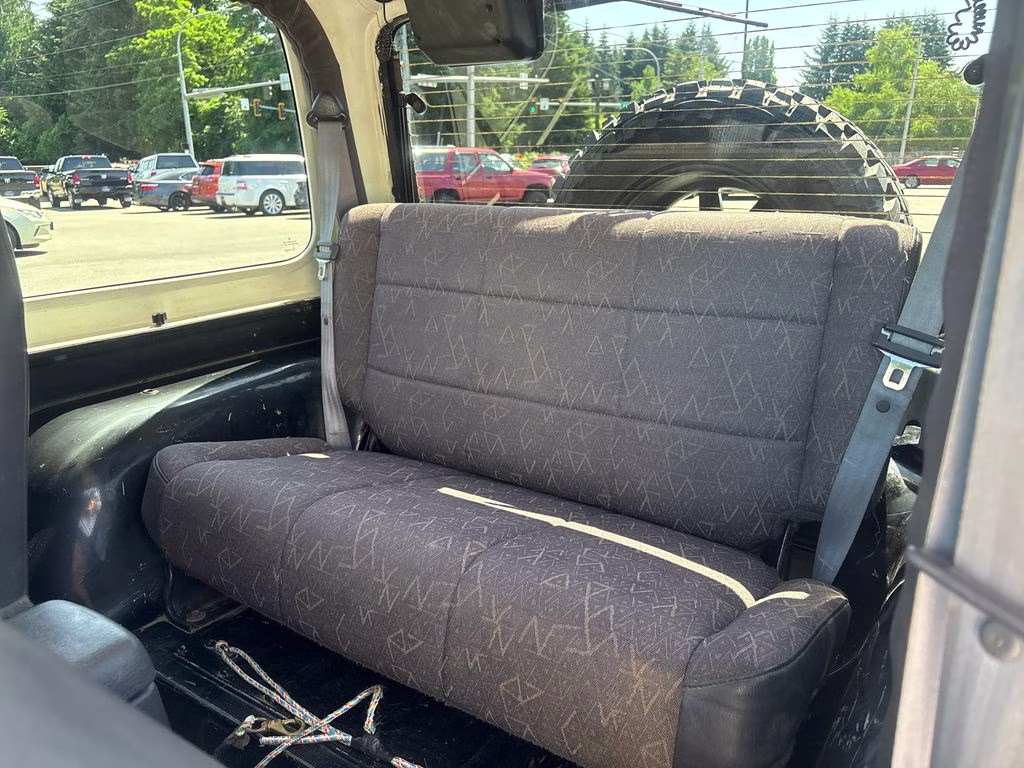 2000 Blue Jeep Wrangler Sport 4X4 SUV