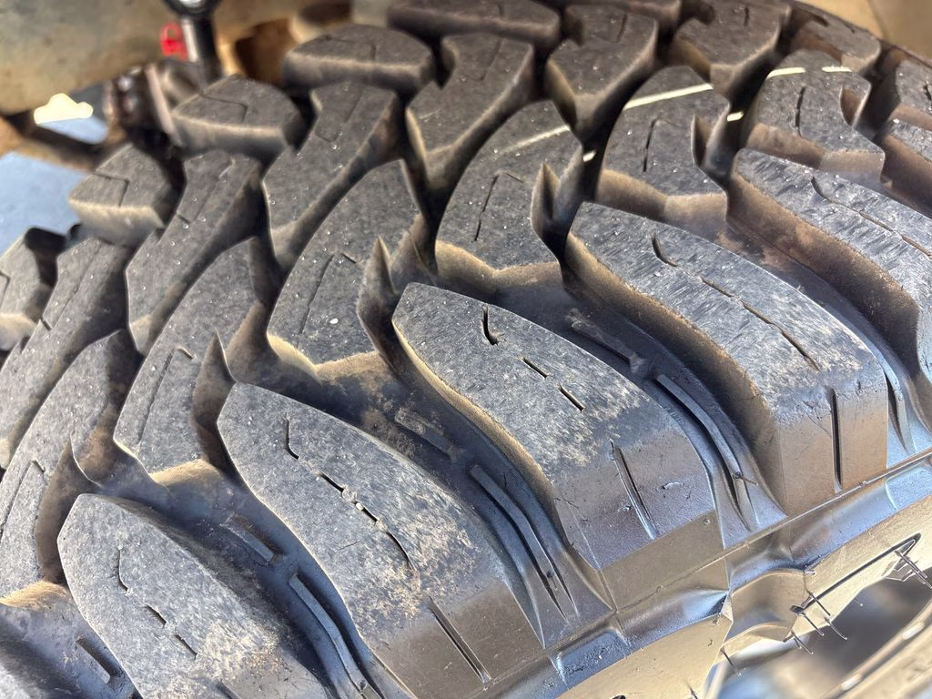 2000 Blue Jeep Wrangler Sport 4X4 SUV