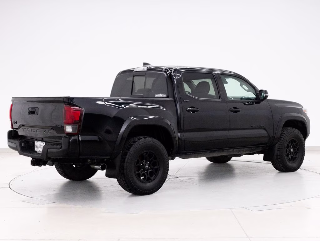 2022 Midnight Black Metallic Toyota Tacoma SR5 4X4 Truck